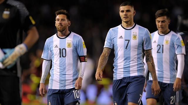 Argentina vs Croatia: Messi yêu cầu gạch tên Higuain và Dybala