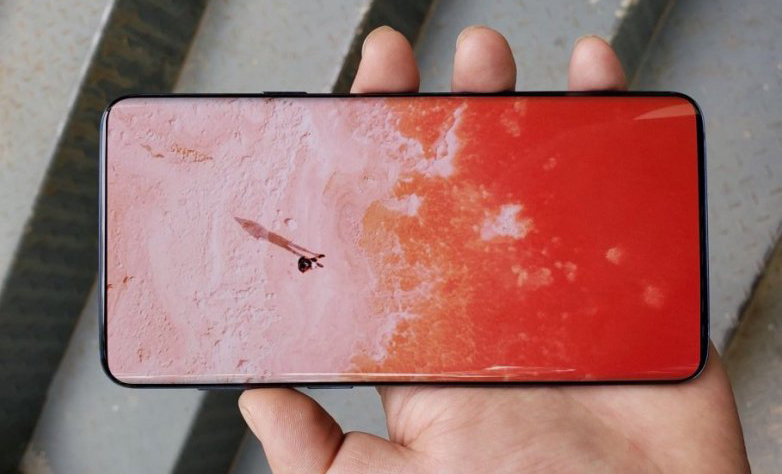 Bí ẩn mẫu smartphone 'trong mơ' vừa xuất hiện, có thể là Galaxy S10?