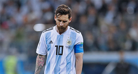 Argentina loại Messi để cứu lấy World Cup!