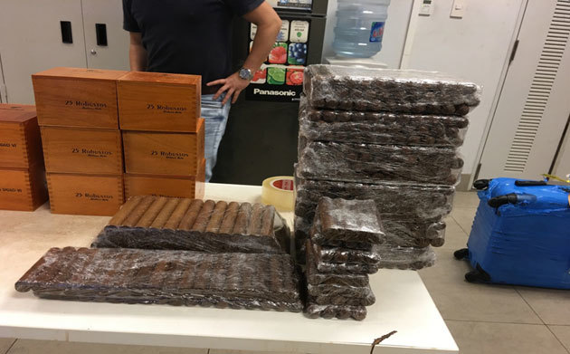 Cigar, thuốc lá chính thức trở thành mặt hàng 'kiểm soát đặc biệt'