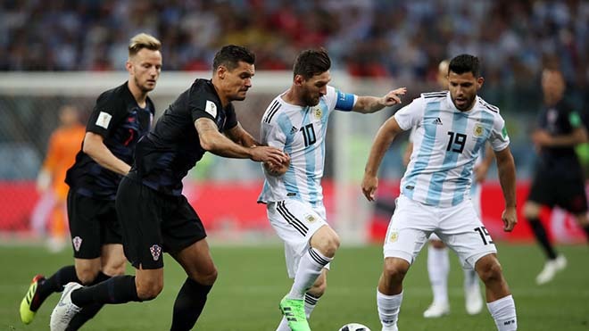 Ãng Háº£i 'lÆ¡': 'Messi khÃ´ng pháº£i thÃ¡nh, Argentina bá» loáº¡i cÅ©ng ÄÃ¡ng'