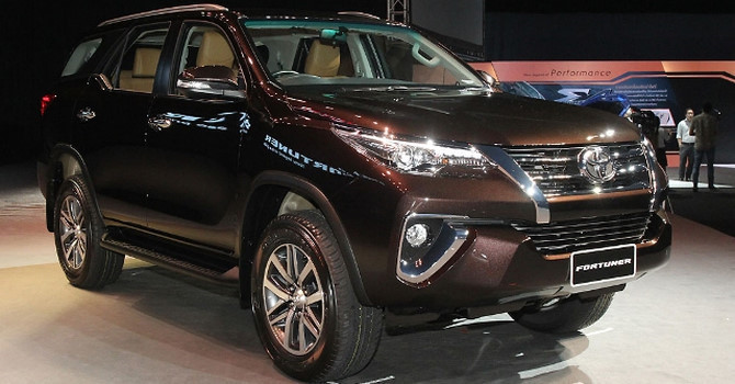 Hưởng thuế 0% nhưng xe nhập khẩu lại đồng loạt tăng giá