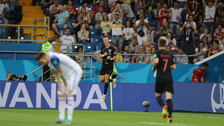 Video bàn thắng Iceland 1-2 Croatia