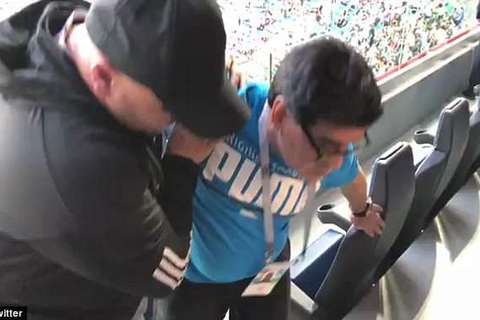 Video Maradona đột quỵ