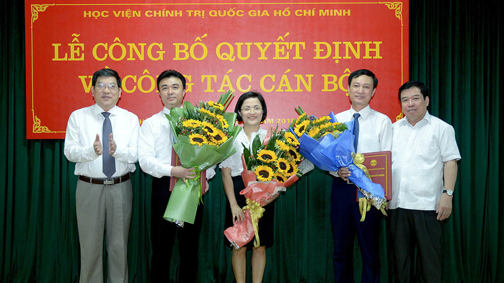 Học viện Chính trị quốc gia Hồ Chí Minh bổ nhiệm 3 lãnh đạo cấp vụ