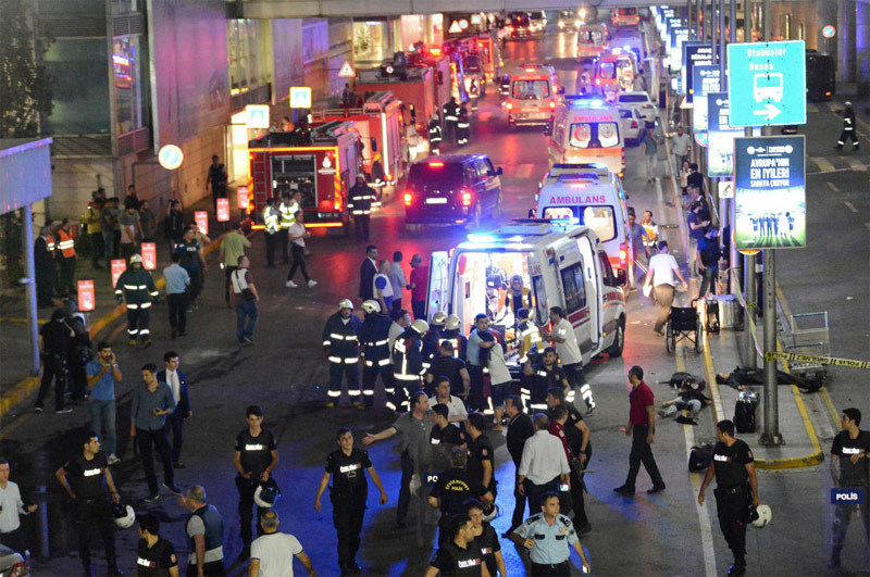 Ngày này năm xưa: Thế giới chấn động vụ khủng bố Thổ Nhĩ Kỳ
