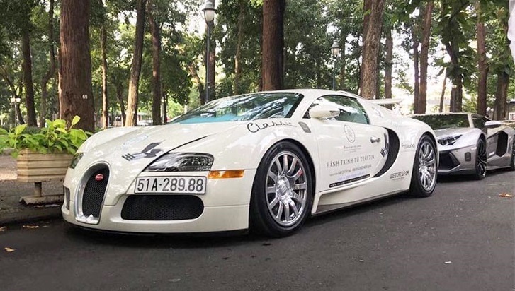 Chi phí 'nuôi' siêu xe Bugatti Veyron khủng khiếp đến mức nào?