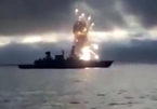 Xem tên lửa nổ cháy xém boong tàu khu trục Đức