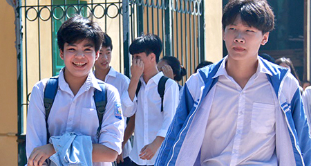 Điểm chuẩn vào lớp 10 Hà Nội năm nay sẽ giảm bao nhiêu?