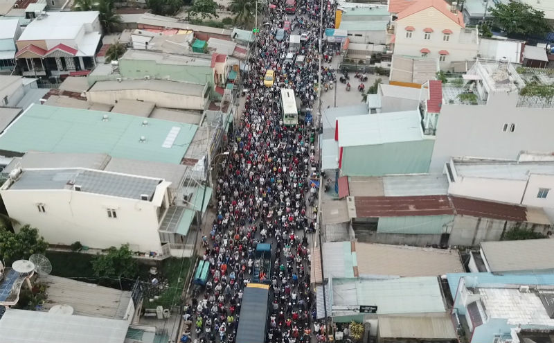 Kẹt xe kinh hoàng sau vụ tai nạn chết người ở Sài Gòn