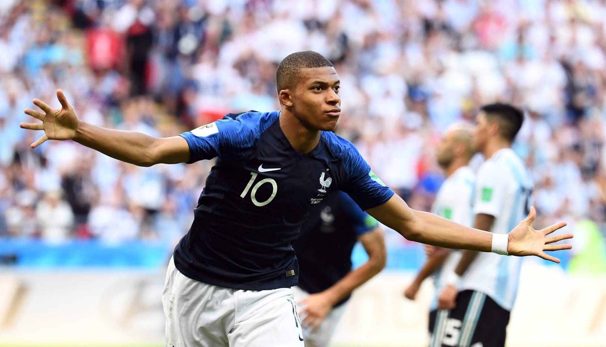 MU bất ngờ mua Romagnoli, Real tậu Mbappe giá kỷ lục