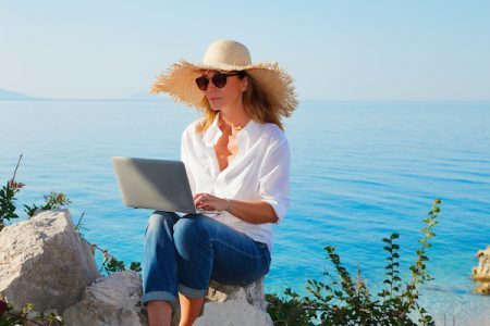 Kiểm tra e-mail quá nhiều sẽ nhận điều nguy hiểm ít người biết