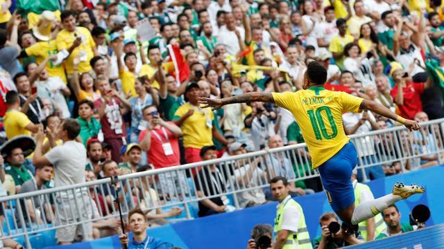 Kịch bản Brazil vs Bỉ: Quỷ đỏ chùn chân trước điệu Samba