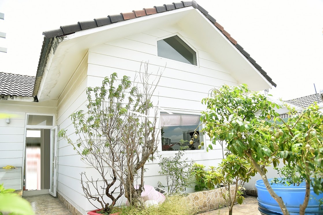 Điều đặc biệt trong biệt thự nhà vườn triệu đô của MC Quyền Linh