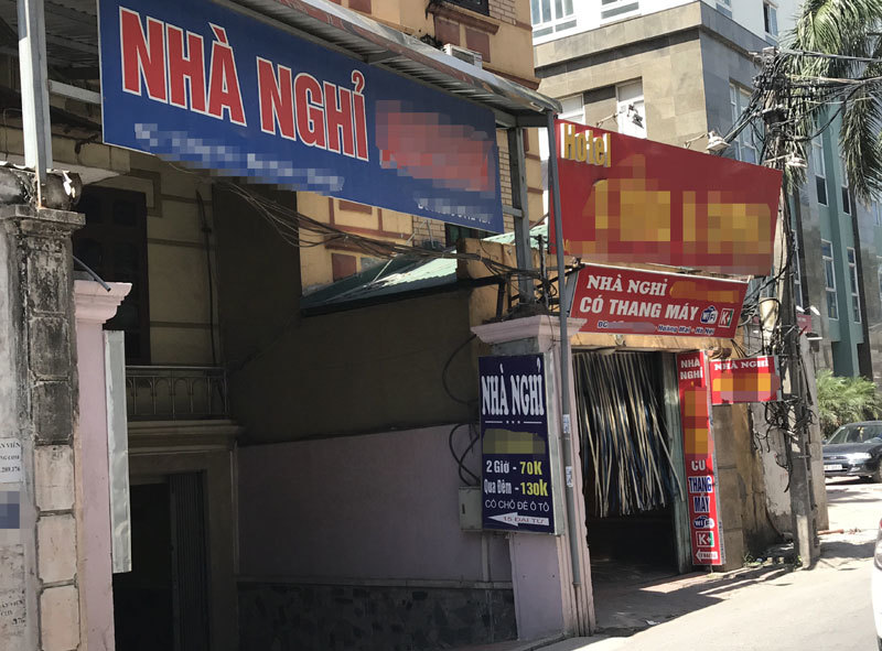 Diễn biến lạ: Nhà nghỉ Hà Thành mới 9 giờ tối đóng cửa, chối khách