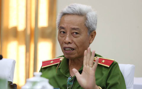 Tướng Phan Anh Minh: '3 kẻ khủng bố trụ sở công an chưa bị bắt'