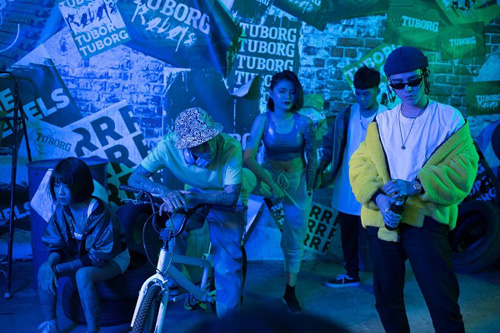 Cặp đôi màu sắc lôi cuốn hè 2018