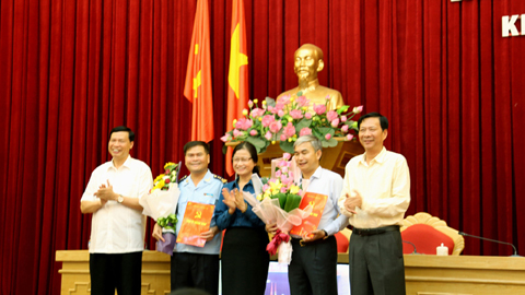 3 tỉnh công bố các quyết định nhân sự của Ban Bí thư Trung ương Đảng