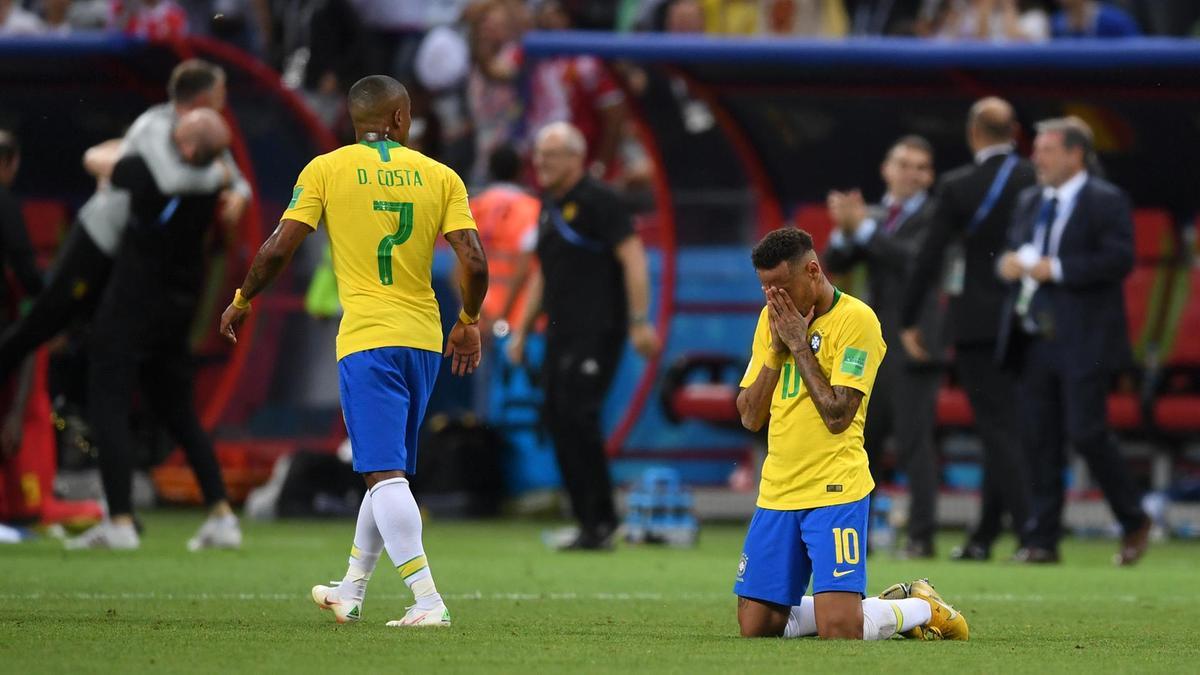 Báo chí Brazil tấn công Neymar: 