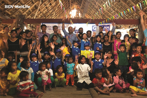 MetLife mang đến phụ nữ Kon Tum cơ hội thoát nghèo