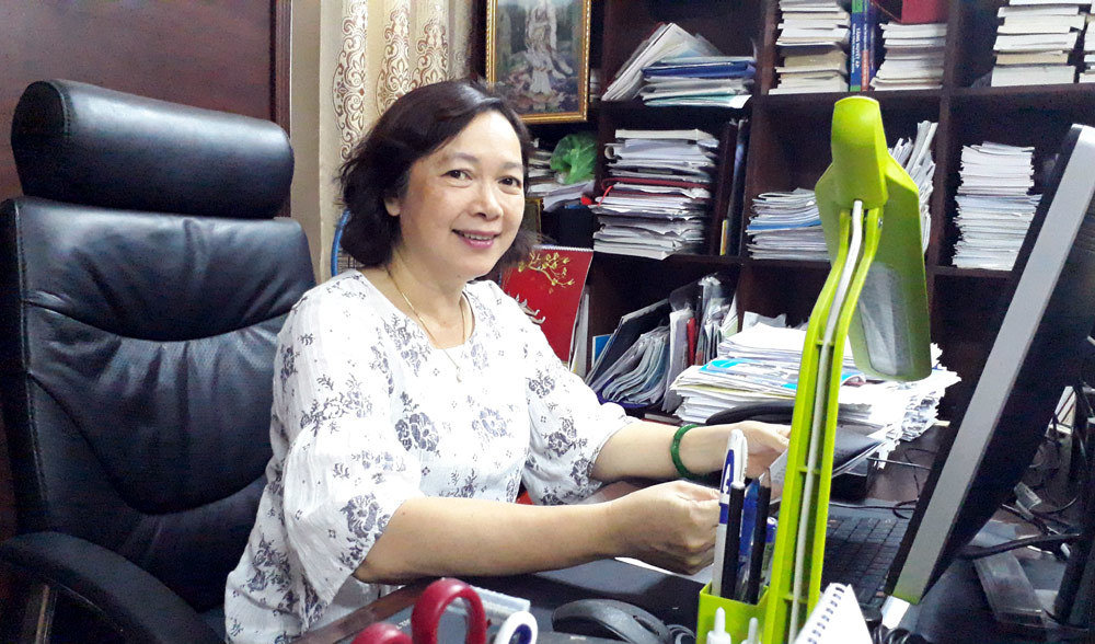 Chuyện ám ảnh người phụ nữ đẹp sau cánh cửa phòng ngủ