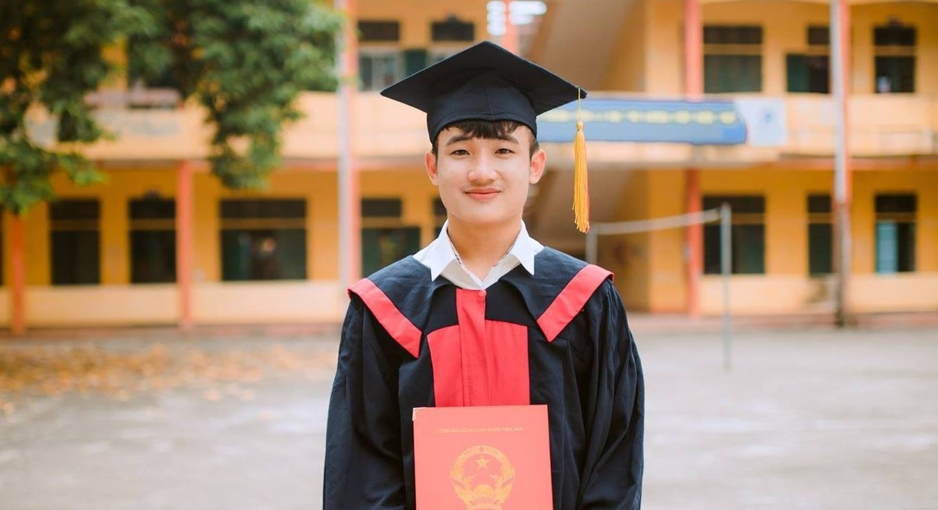 Nam sinh 9.75 điểm môn Ngữ văn: 