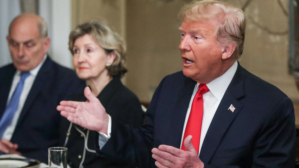 Ông Trump đòi các nước NATO tăng gấp đôi chi tiêu quốc phòng