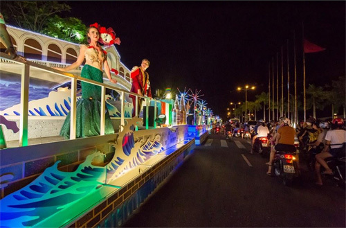 Làm gì để lễ hội là sản phẩm du lịch chủ lực?