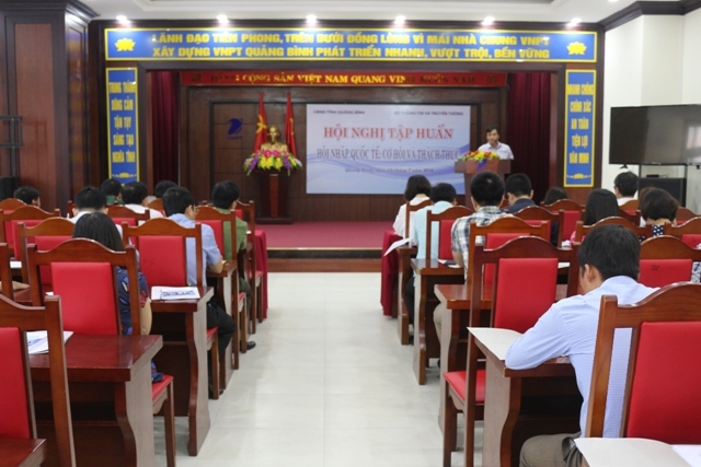 Bộ TT&TT tập huấn nâng cao nhận thức hội nhập quốc tế tại Quảng Bình