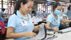 Hai phương án tăng tuổi hưu: Những ai bị ảnh hưởng? Hai phương án tăng tuổi hưu: Những ai bị ảnh hưởng?