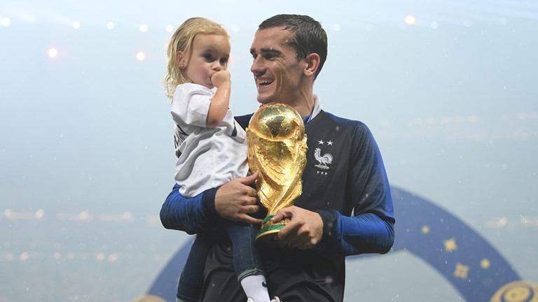 Pháp vô địch World Cup 2018: Hãy tôn trọng thầy trò Deschamps!