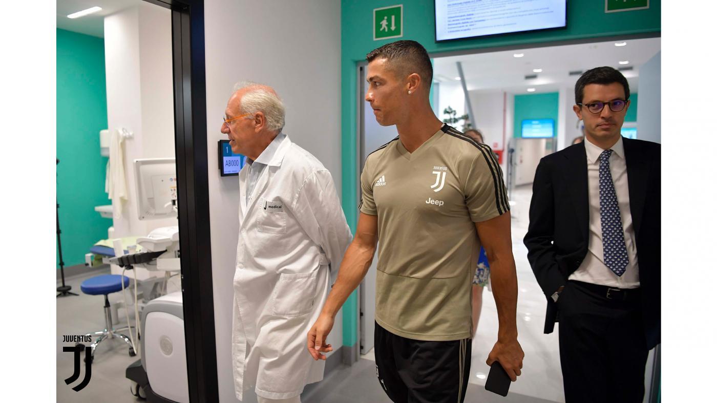 World Cup vừa tan, Ronaldo lập tức 'chiếm sóng', đại náo Juventus