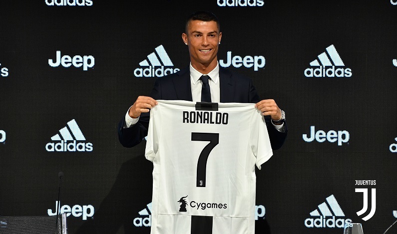 Ronaldo nói điều khó tin trong ngày ra mắt Juventus