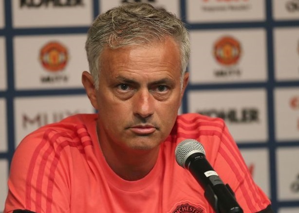 MU méo mặt du đấu Mỹ: Mourinho chưa gì đã thấy thua