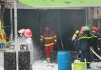 Hà Nội: Cháy quán nhậu trong mưa, nữ nhân viên 16 tuổi tử vong