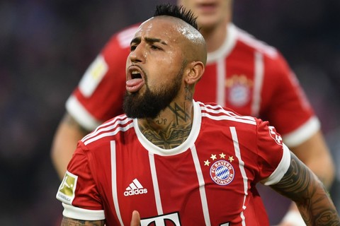 Top 5 cú tackle bóng của Vidal