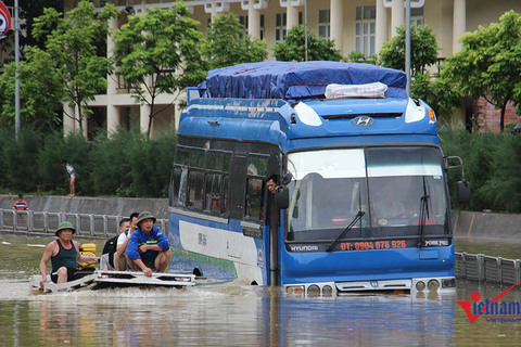 Ngập lụt ở Quảng Ninh