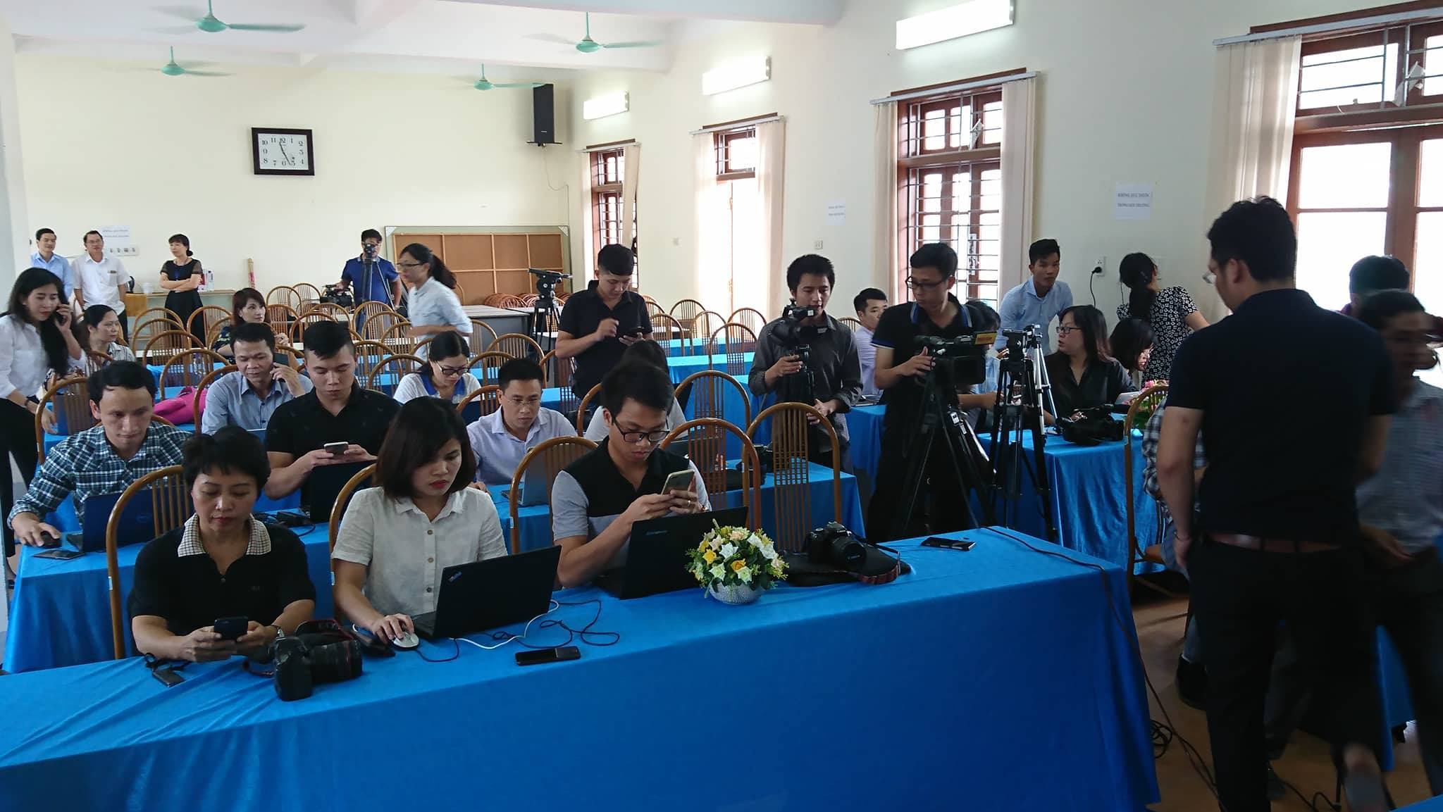 hop bao ket qua diem thi o son la