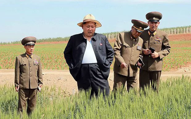 Triều Tiên dồn dập kêu gọi dân chúng thắt lưng buộc bụng