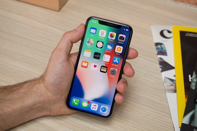 Công ty Trung Quốc lấn lướt Samsung, tranh được Apple 'sủng ái'