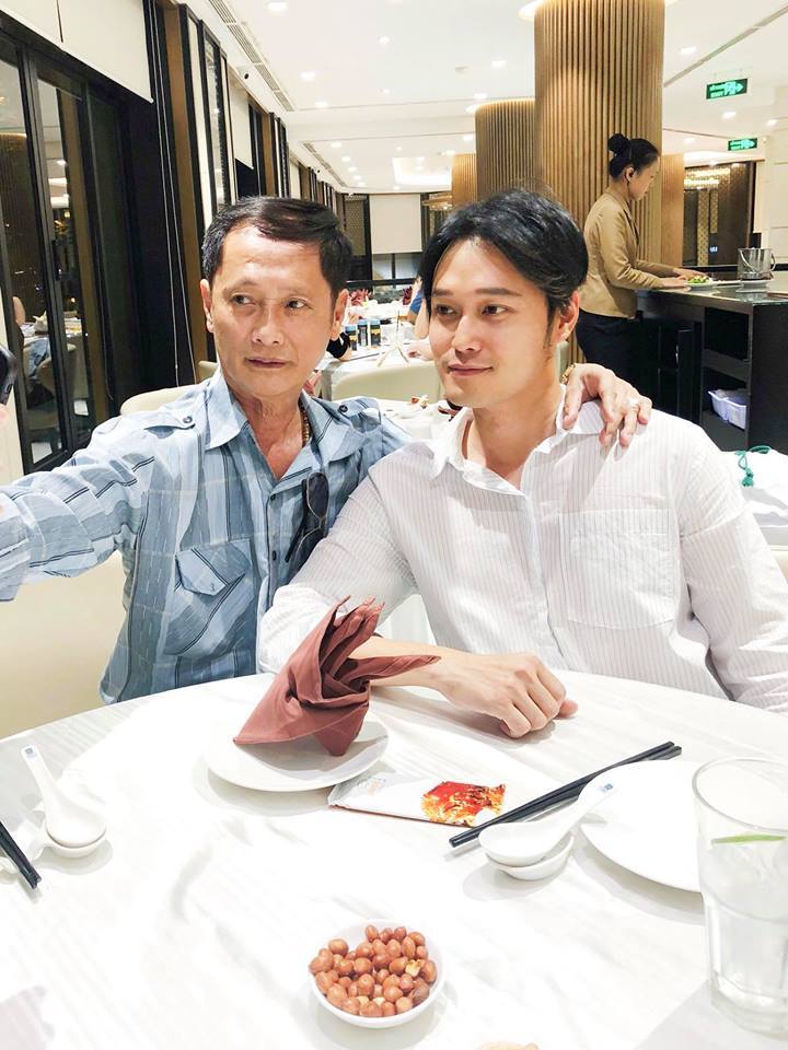 {title} Quang Vinh lần đầu khoe cha, phủ nhận là 'thiếu gia Nguyễn Kim'