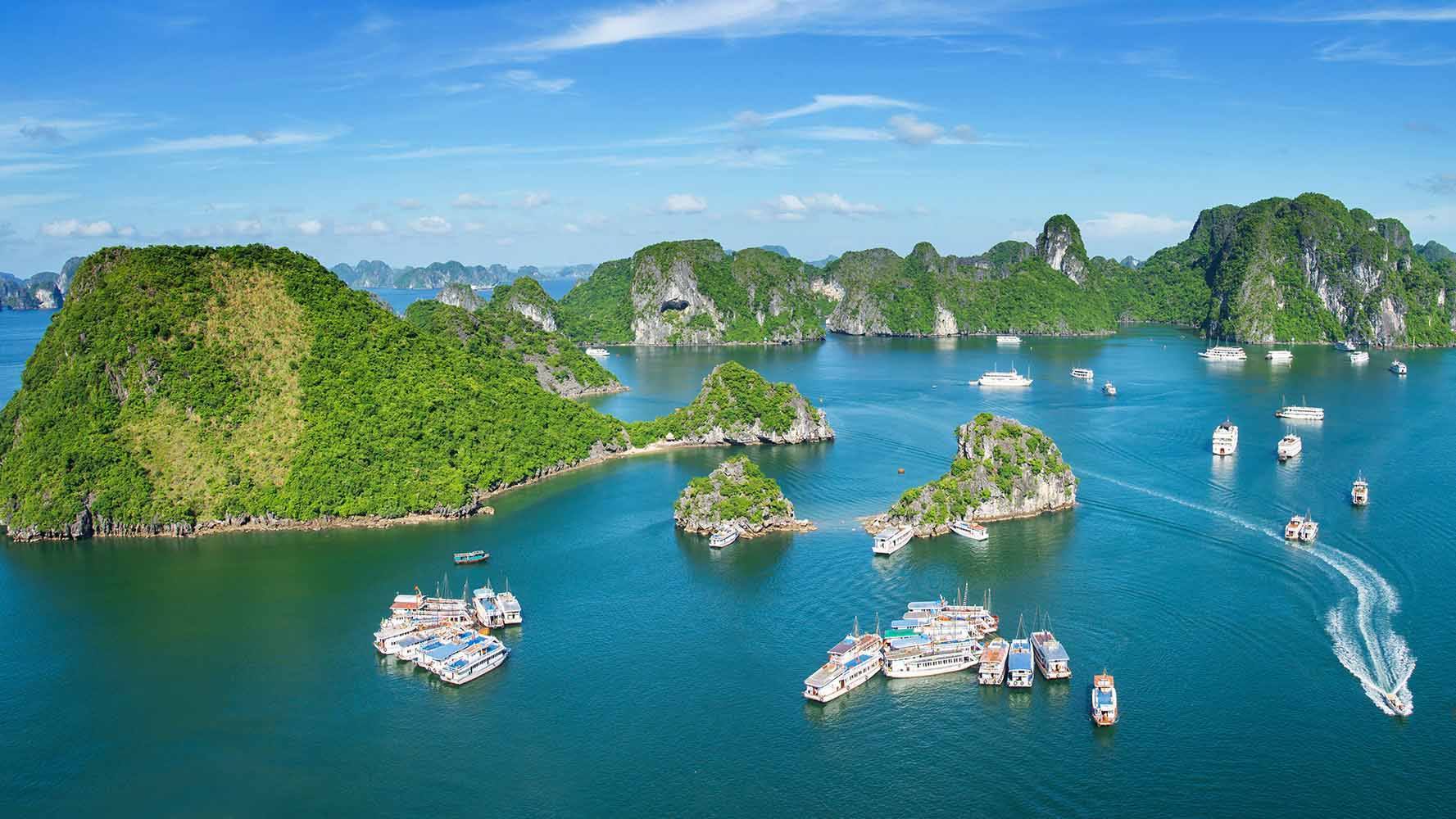 Quảng Ninh đề xuất tăng phí tham quan vịnh Hạ Long