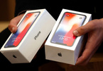 Foxconn giữ chân công nhân lắp iPhone bằng tiền thưởng