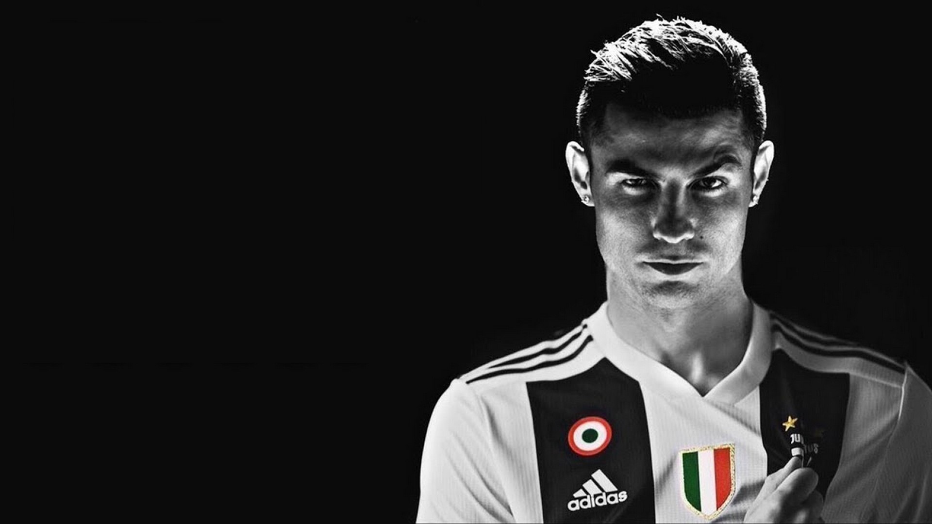 Ronaldo lập hat-trick, Juventus giữ vững đỉnh bảng | Báo Gia Lai điện tử