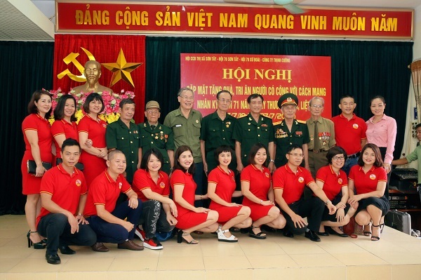 Hội 76 Sơn Tây tri ân ngày Thương binh liệt sỹ