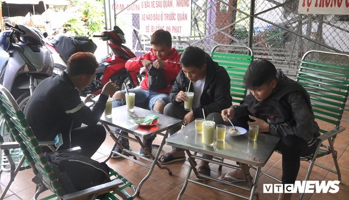 Sự thật quán nước mía ngoại ô Sài Gòn thu nhập hơn nửa tỷ đồng/tháng