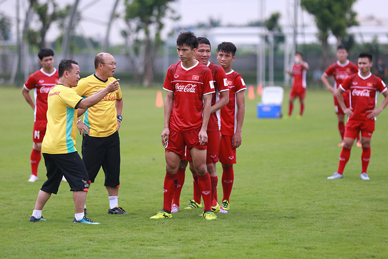 Olympic Việt Nam đá phạt góc như tuyển Anh ở World Cup