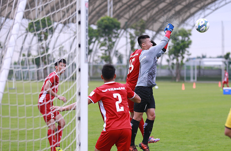 Olympic Việt Nam đá phạt góc như tuyển Anh ở World Cup