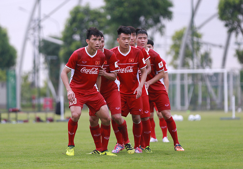 Olympic Việt Nam đá phạt góc như tuyển Anh ở World Cup