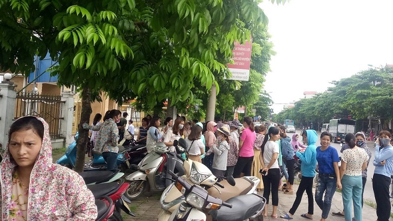 Gần 300 giáo viên hợp đồng ở Hà Nội có nguy cơ mất việc
